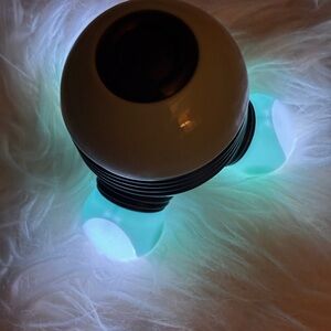 Vivitar Mini handheld massager EUC